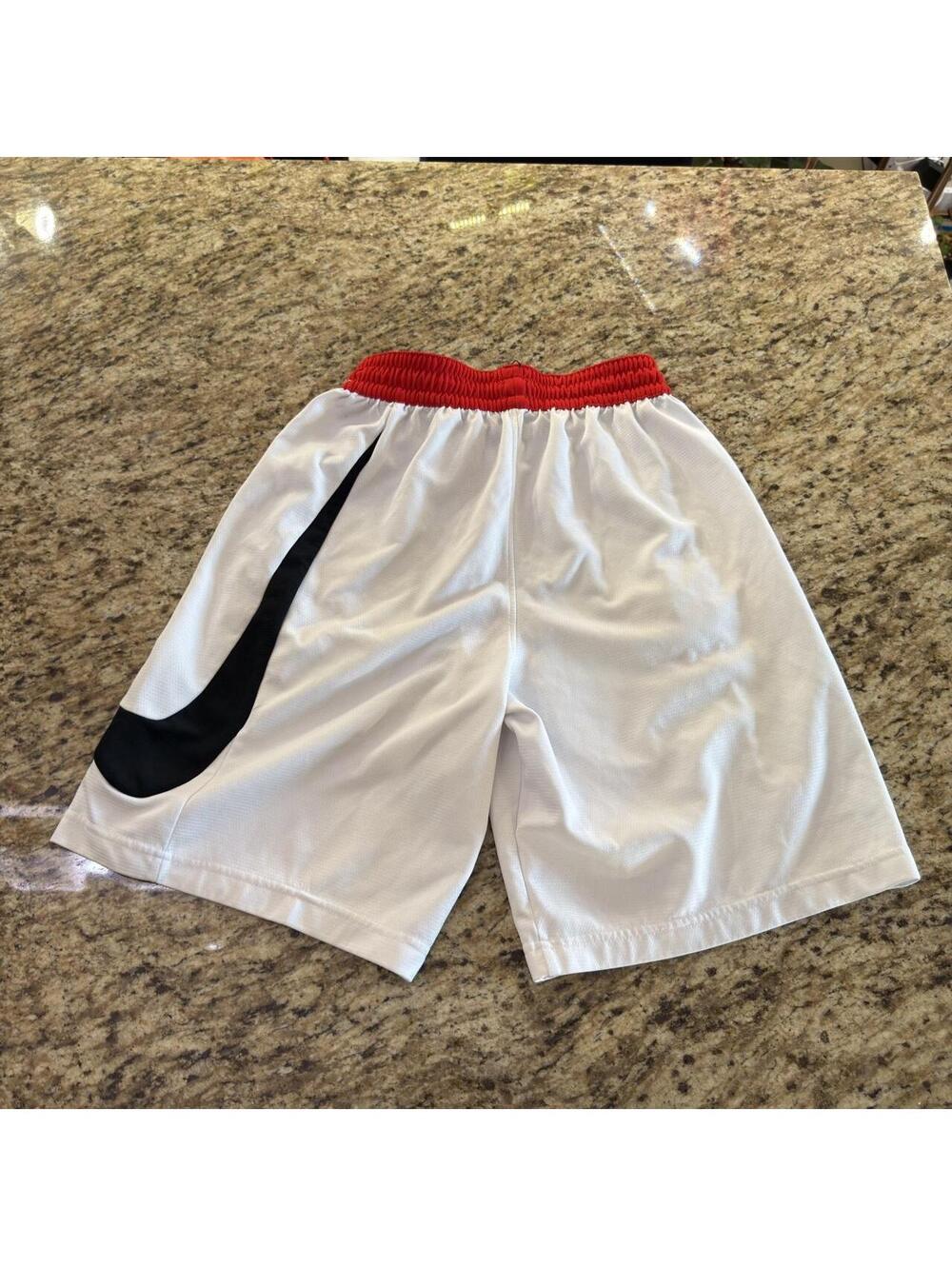 Nike Men's White Shorts - Picture 3 of 3